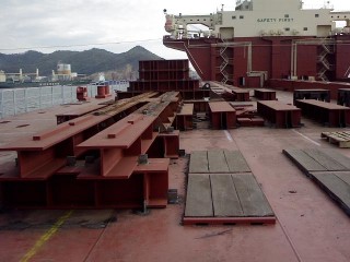 P090403004